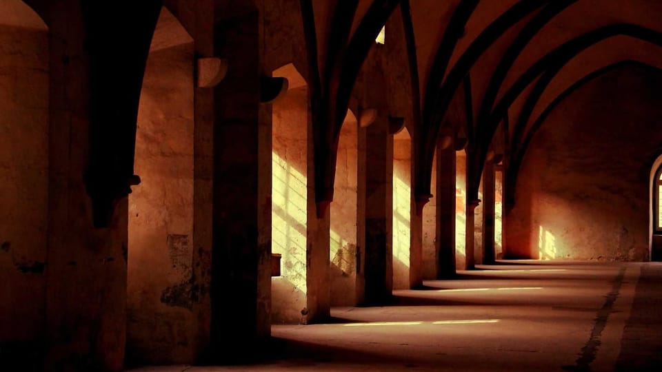 Turn Your Discord Server into a Revenue Engine: Tiered Memberships & Exclusive Content Blueprint